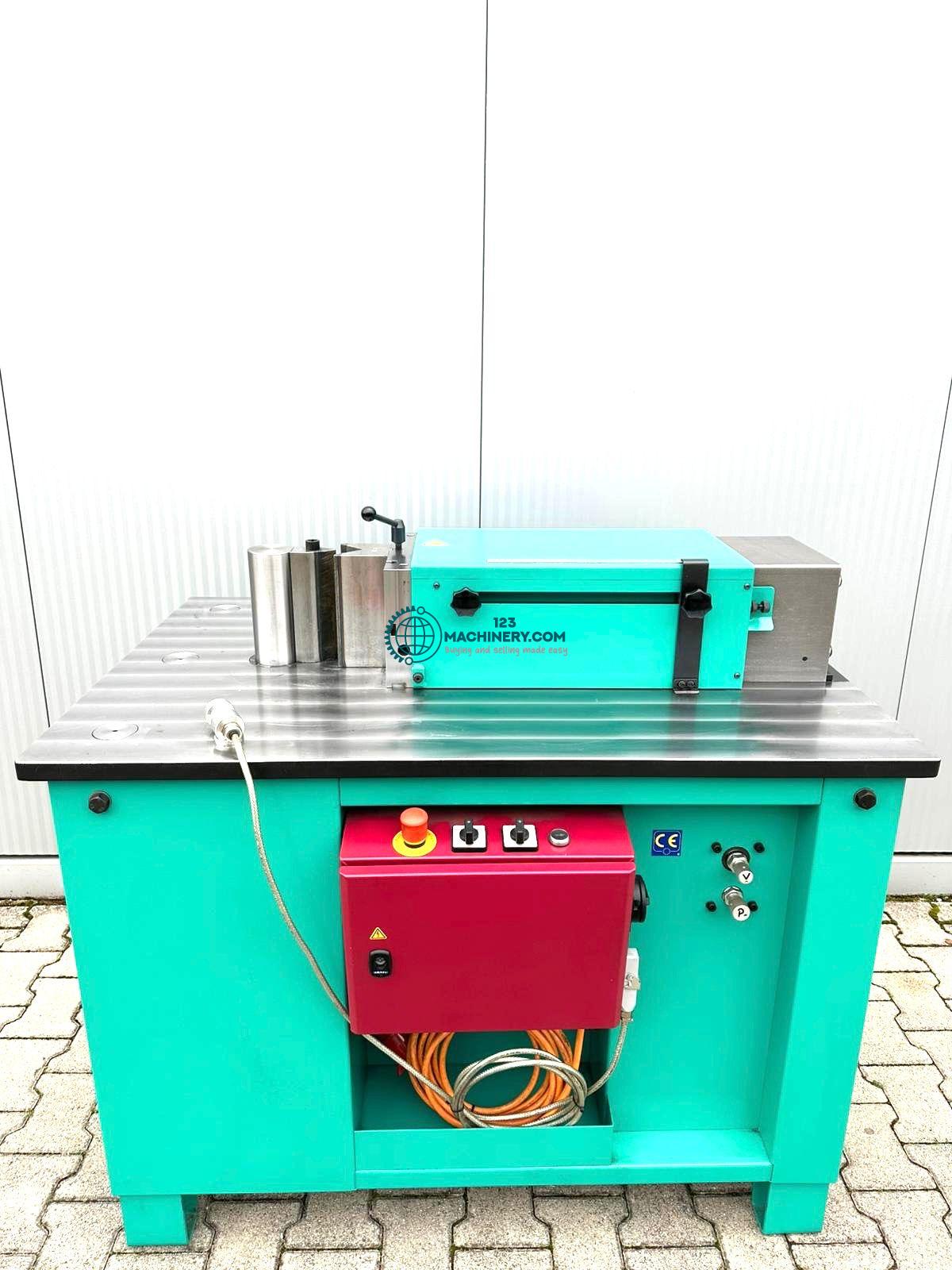 STIERLI - Bieger 300 HE / Horizontalbiegemaschine